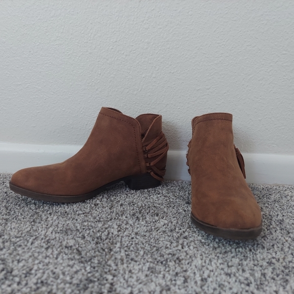 Camel Fringe booties - Picture 2 of 6